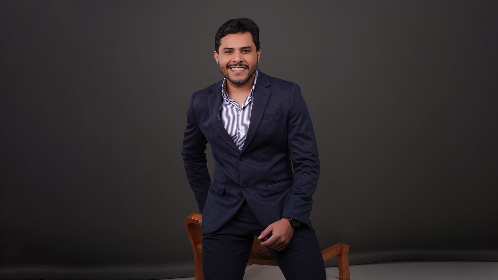 Dr. Diego Morais, cirurgião-dentista